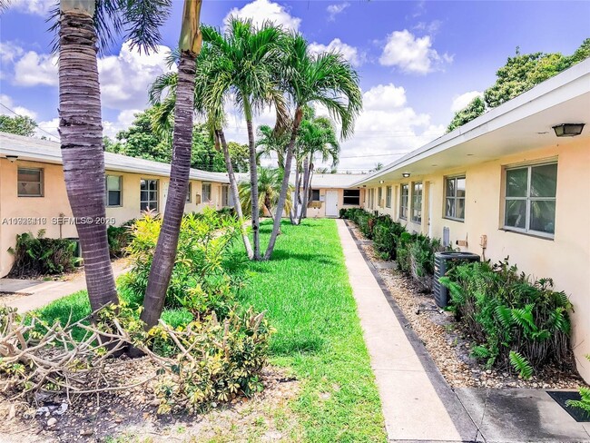 Foto del edificio - 2641 Polk St