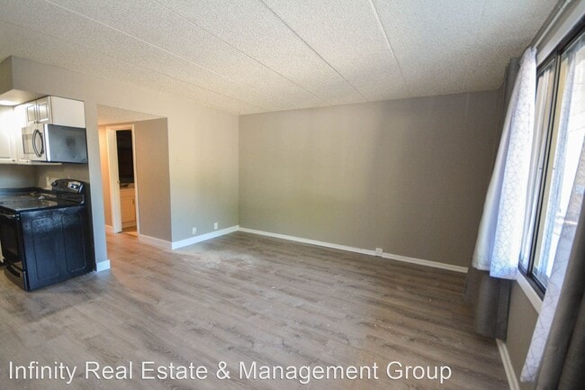 Building Photo - 2 br, 1 bath House - 602 Northern Hills Dr...