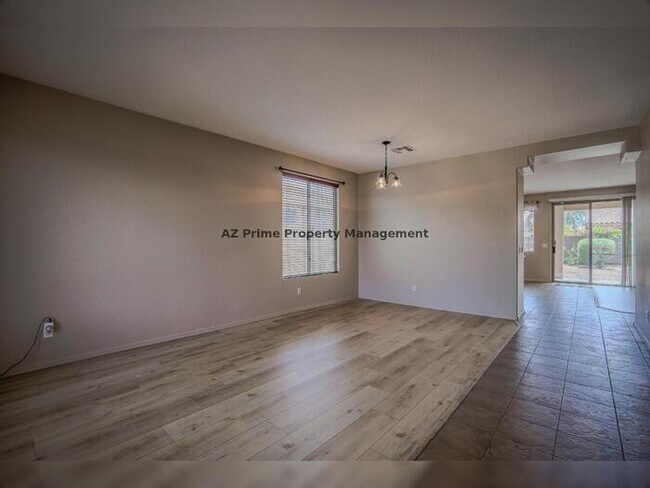 Building Photo - 17633 W Wind Song Ave