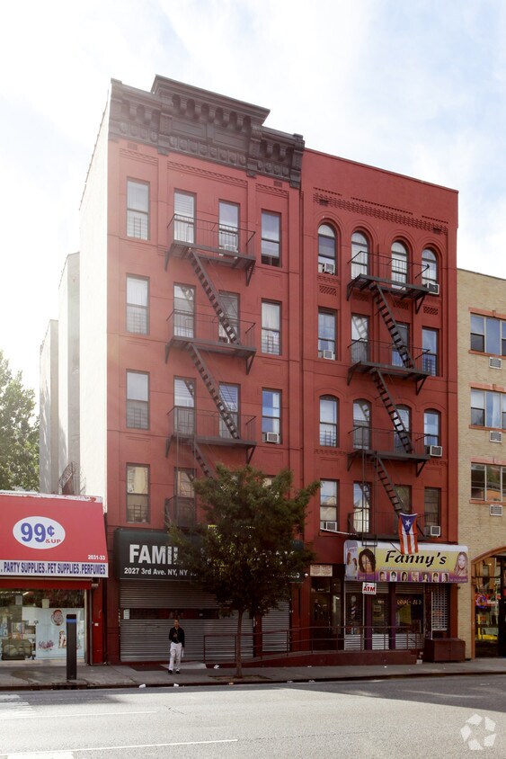 Building Photo - 2027-2029 Third Ave