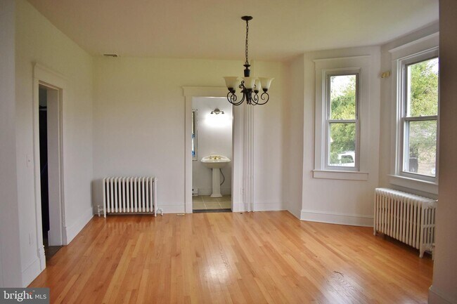 Foto del edificio - 8138 New Cut Rd