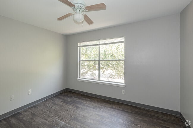 2BR, 2BA Second Bedroom - zLa Estancia Apartments