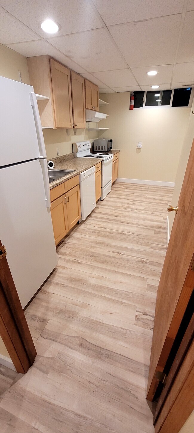 Foto del edificio - 1055 SW Plum Dr