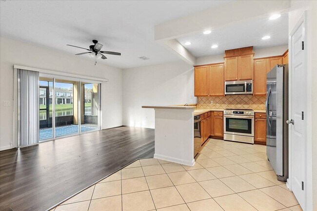 Foto del edificio - 12982 Spring Rain Rd