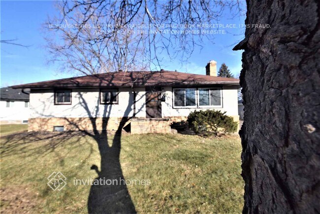 Building Photo - 5814 Pearson Dr