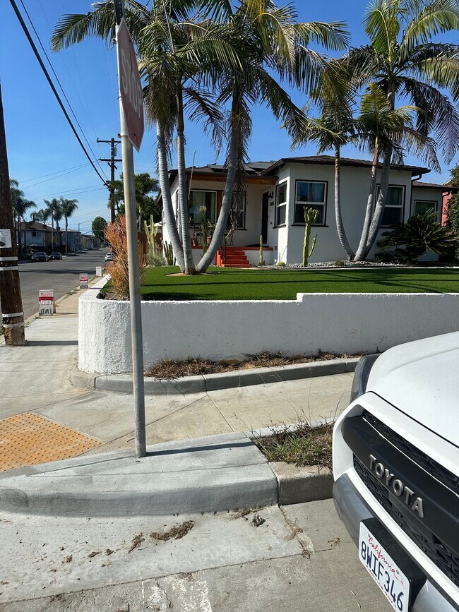 Foto del edificio - 5606 Meade Ave