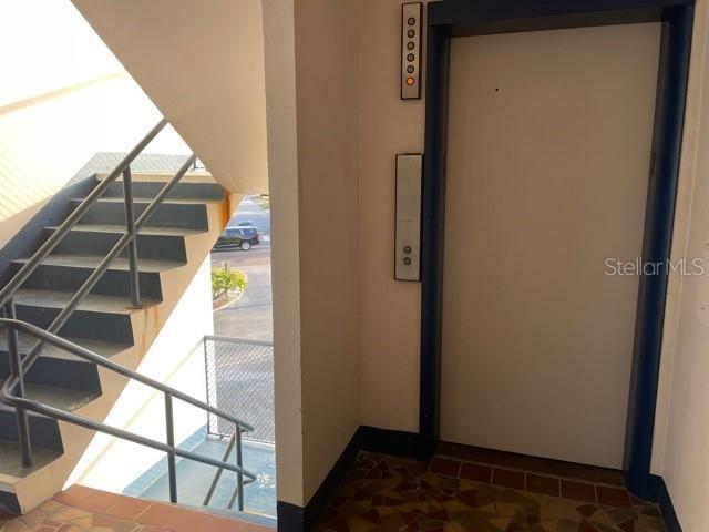 Foto del edificio - 200 N Betty Ln