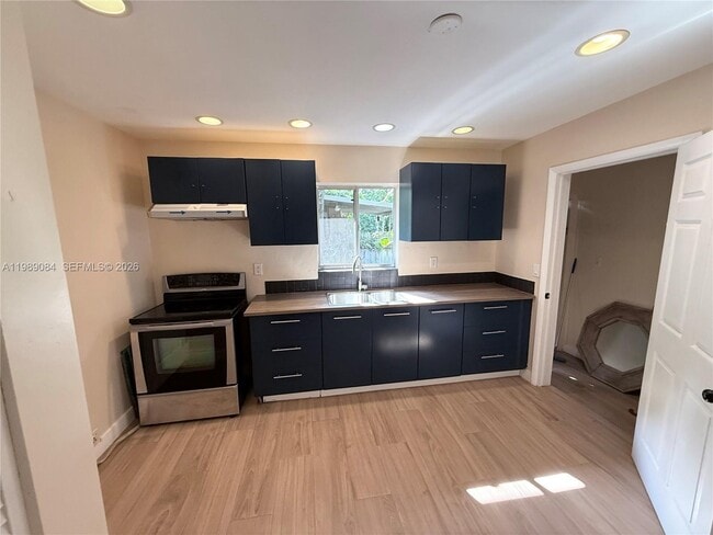 Building Photo - 287 NE 118th Terrace