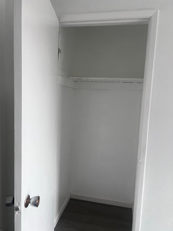 Foto del edificio - 445 S 2nd St