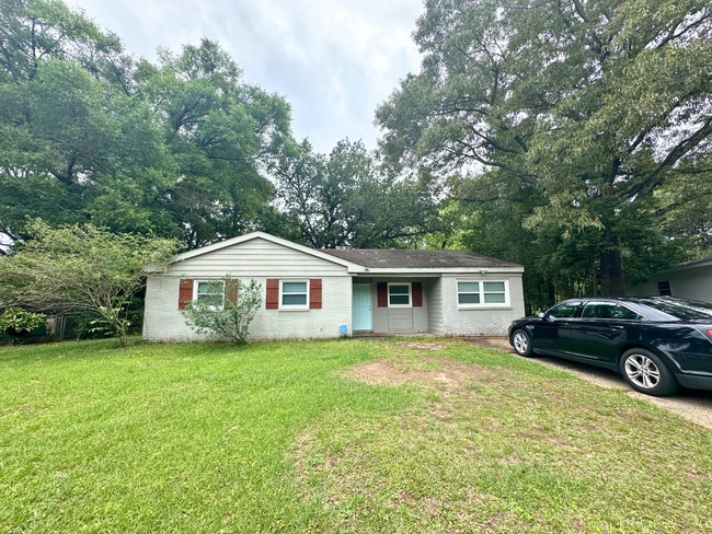 Building Photo - 4077 S Lancewood Dr