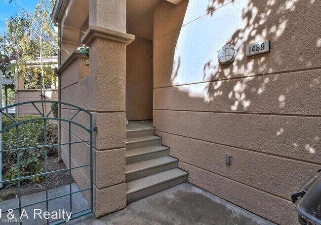 Building Photo - 1489 Gingerwood Dr