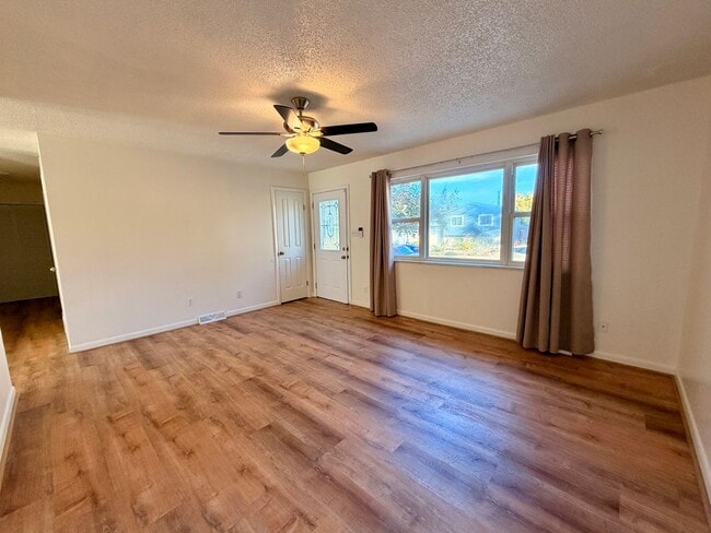 Photo - Lovely 5-bedroom, 2¾-bath home located in the heart of Old Town Firestone!