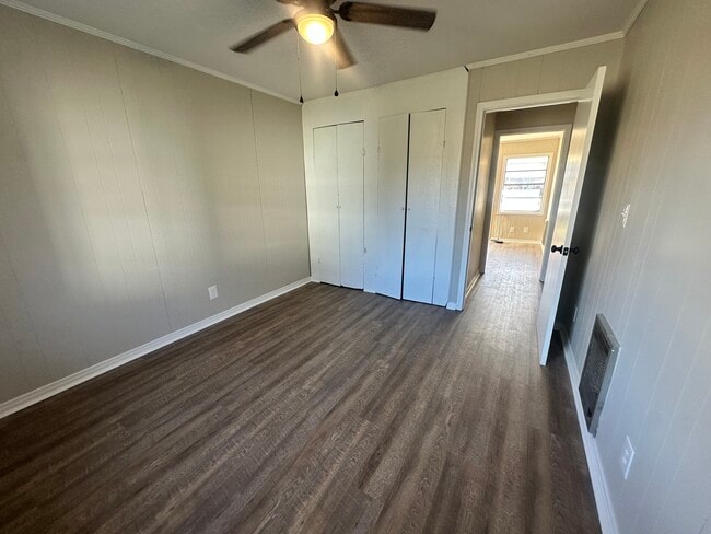 Foto del edificio - 1929 4th Ave N