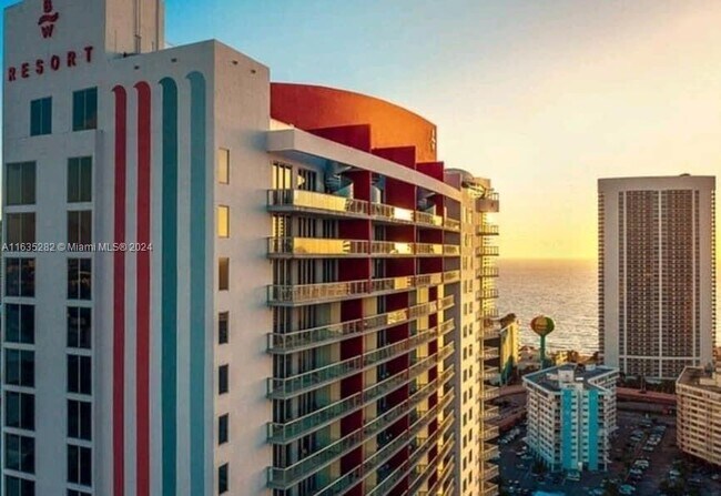Building Photo - 2602 E Hallandale Beach Blvd