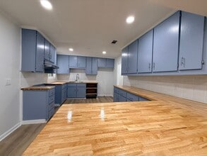 Building Photo - 3760 Dalraida Pkwy