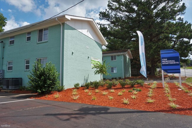 Building Photo - 2 br, 1 bath Apartment - 1760 Memorial /1Bath