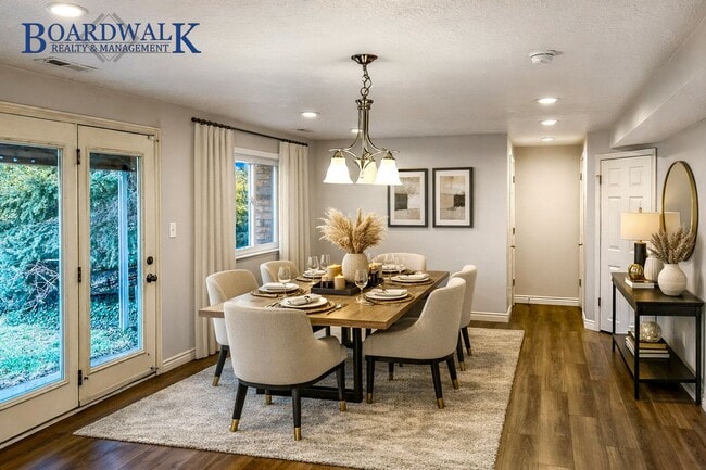 Photo - 11644 Brisbane Dr Apartment