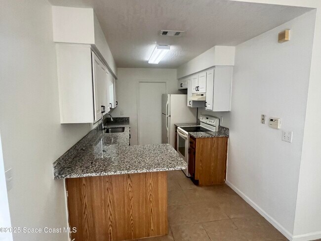 Foto del edificio - 279 Webbwood Ave SW