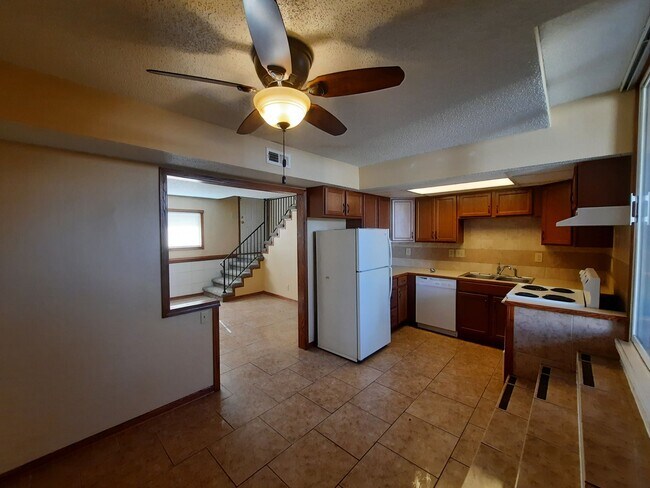 Foto del edificio - 4606 W Maple St