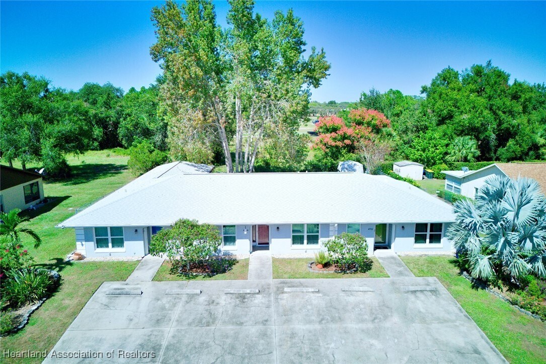 Foto principal - 4706 Mercado Dr