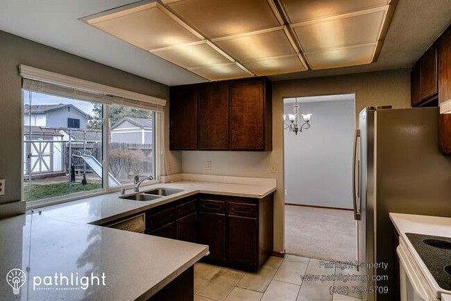 Building Photo - 8805 Fontana Ct, Elk Grove, CA, 95624
