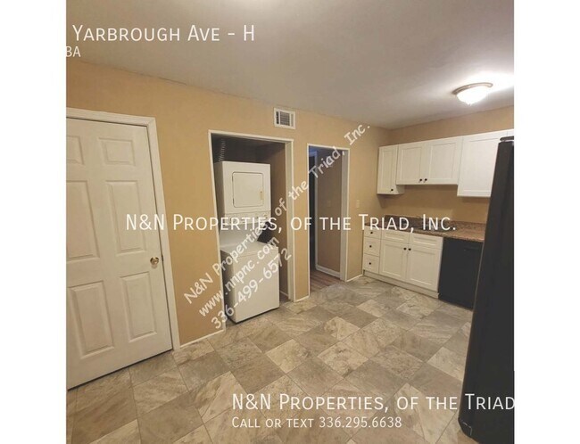 Foto del edificio - 3624 Yarbrough Ave