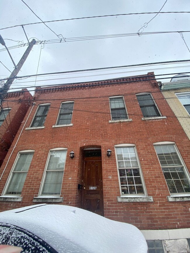 Building Photo - 2128 Carey Wy