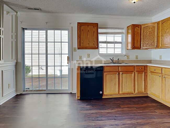 Building Photo - 14298 Banister Dr