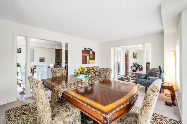 Building Photo - 2 Stevensgate Dr