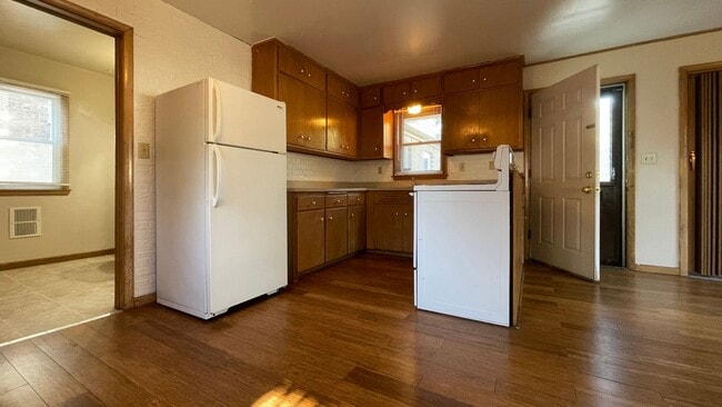 Building Photo - 4924 N 73rd St