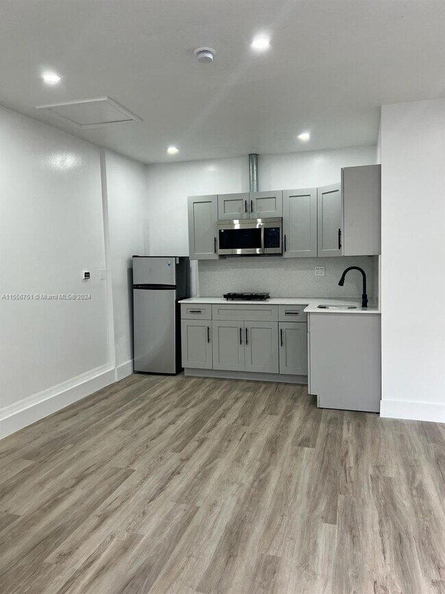 Foto del edificio - 14865 SW 176th Terr