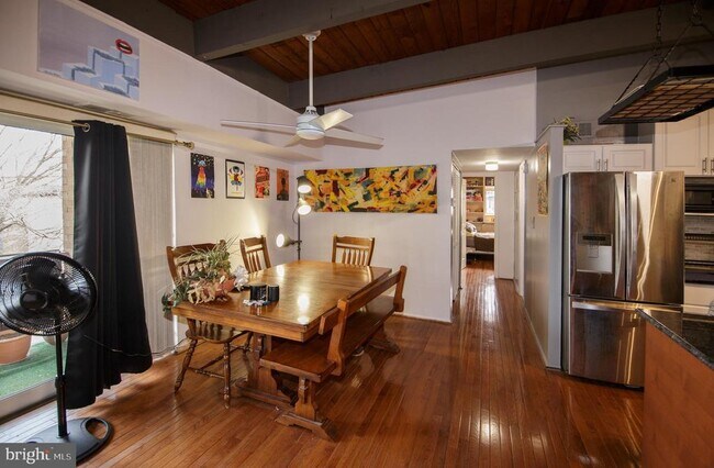 Foto del edificio - 7821 Enola St