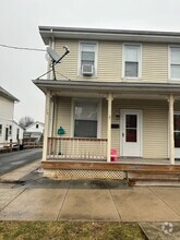 Building Photo - 46 N Chestnut St