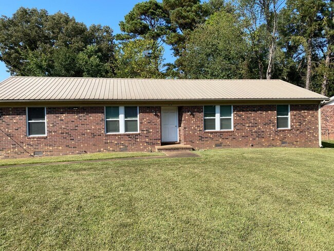 Building Photo - 919 Rushmeade Rd