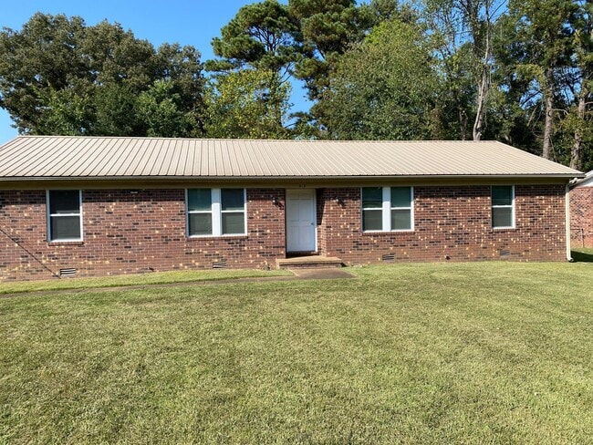 Building Photo - 919 Rushmeade Rd