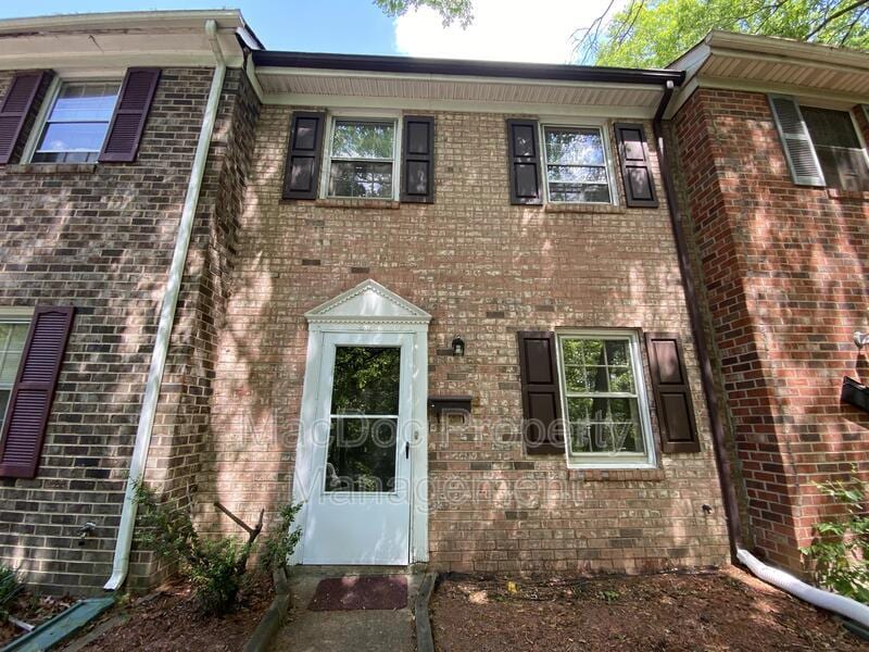 307 Olde Greenwich Dr, Fredericksburg, VA 22408 Townhome Rentals in