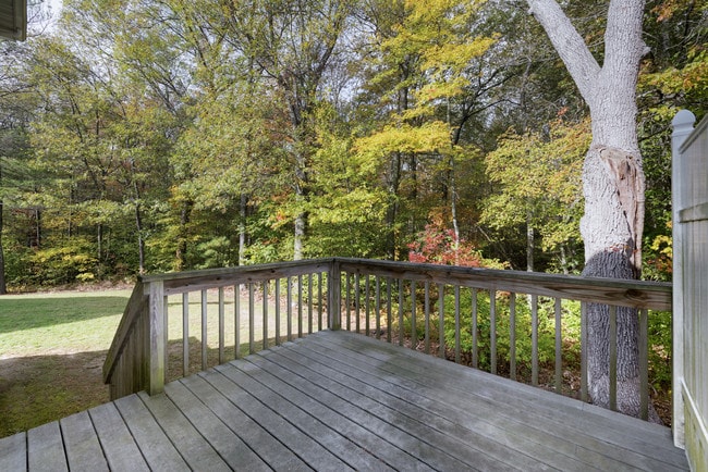 Building Photo - 218 High St