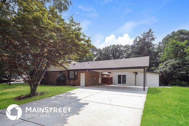 Foto del edificio - 23 Holly Crest Ct