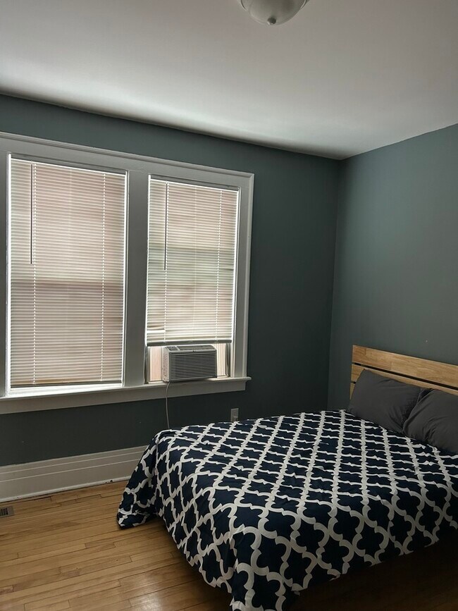 Building Photo - 942 Euclid Ave