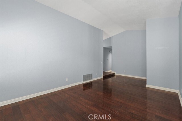 Foto del edificio - 4040 Penrod Dr