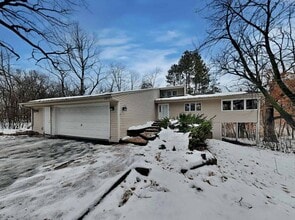 Building Photo - 1934 Oakland Rd