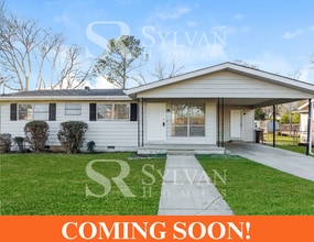 Building Photo - 1020 Pineview Rd