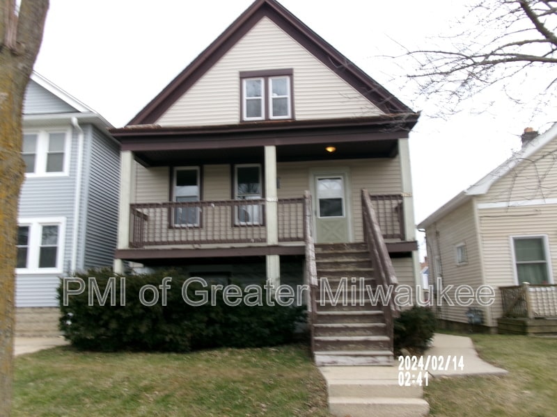 Primary Photo - 1738 S 66th St