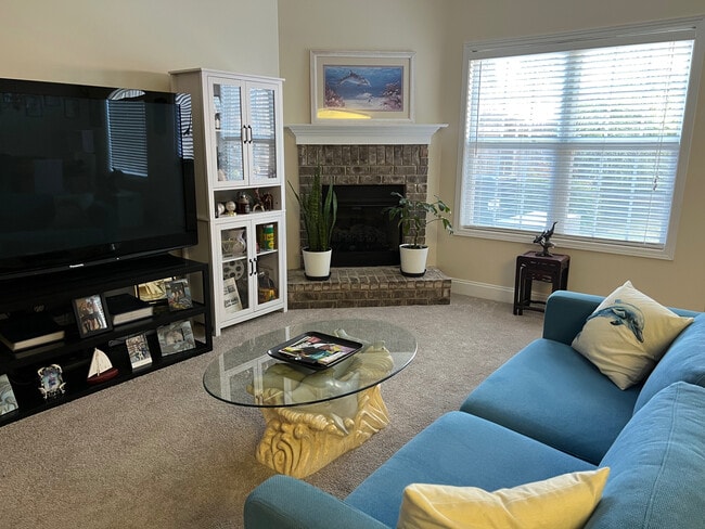 Photo - Room in Townhome on Derby Ct