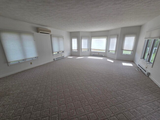 Foto del edificio - 319 Co Rd 1675
