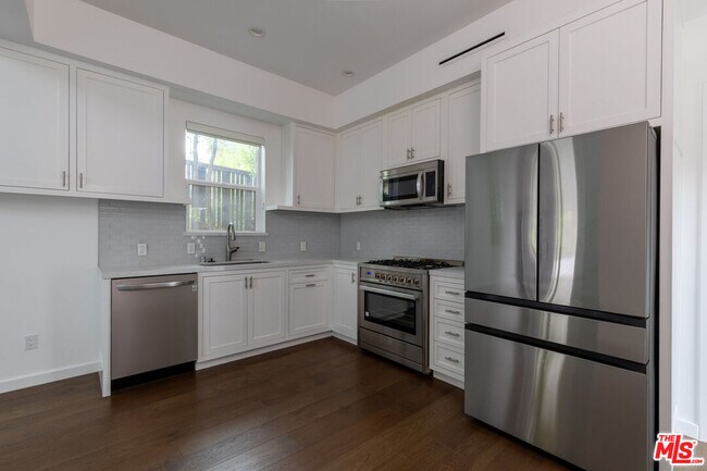 Building Photo - 24042 Killion St
