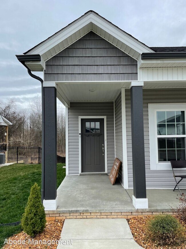 Building Photo - 3 br, 2 bath House - 1008 Berry Bend