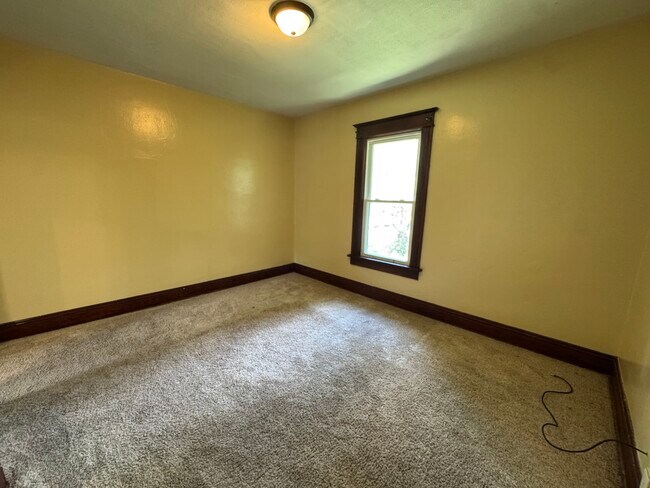 Foto del edificio - 919 Leclaire St