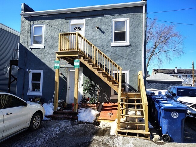 Foto del edificio - 122 Boston St