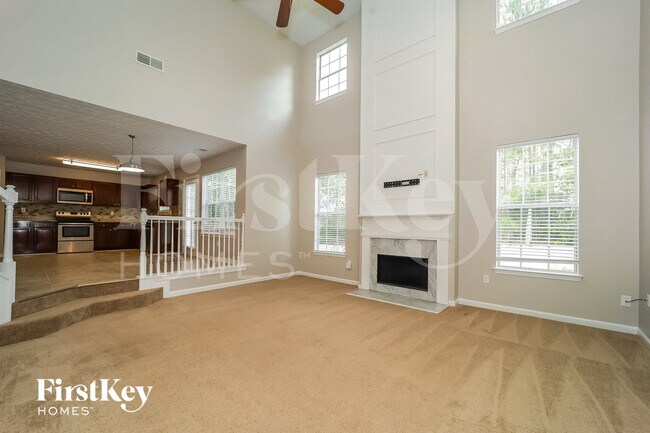 Foto del edificio - 5719 Graywind Trail